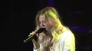 I still cry  Ilse de Lange amp New Amsterdam Orchestra [upl. by Elletsyrc]