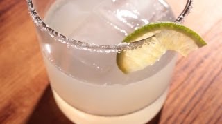 How to Make an Easy Margarita  The Easiest Way [upl. by Bicknell]