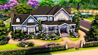 Large Suburban Family Home  The Sims 4 Speed Build [upl. by Urias]