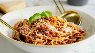 Traditional Spaghetti Bolognese Classic Italian Sauce [upl. by Friederike]